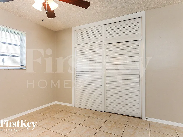 540 NW 43rd Ave — Photo 11