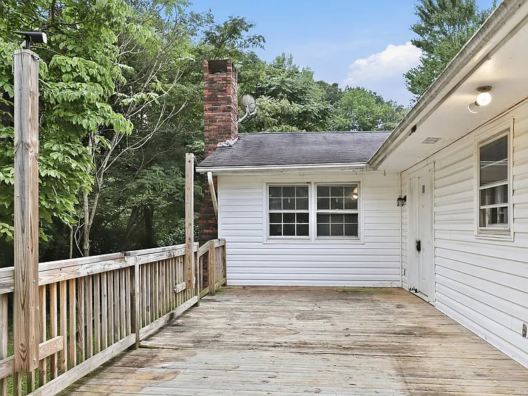 8611 Belews Creek Rd — Photo 12
