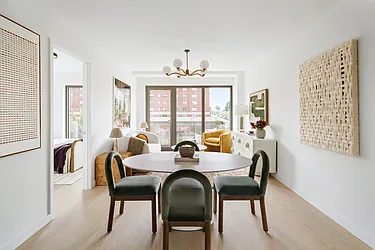 58-01 Queens Boulevard, #5G