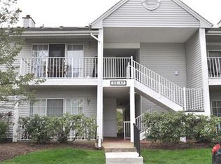 41 Caitlin Ct #82, Franklin Park, NJ 08823