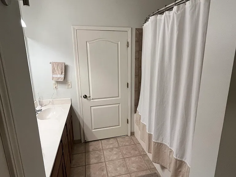 495 S Front St #103 — Photo 15