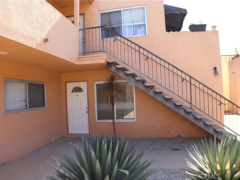 21024 Reynolds Dr #2 — Photo 3