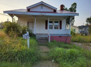 101 Hope Ave, Seneca, SC 29678