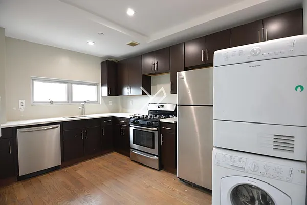 Rented by Yaffa Realty LLC | media 30