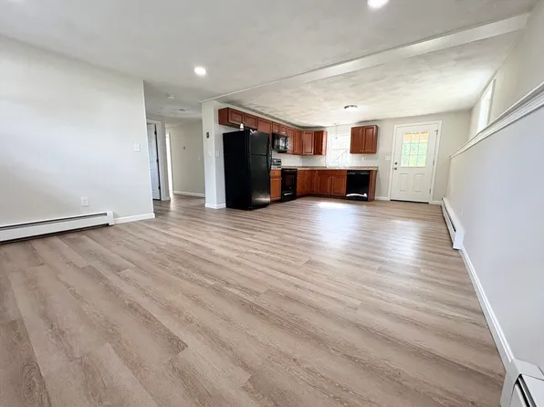 23 Boston Rd #B, Billerica, MA 01821