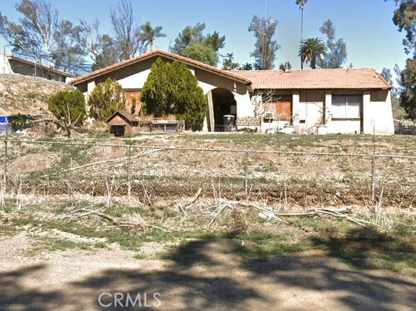 9813 57th St, Riverside, CA 92509