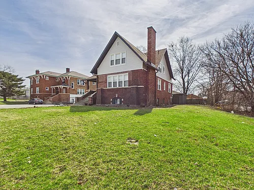 398 W Lincoln Hwy #4 Photo 1