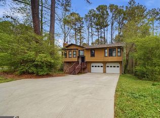 5870 Wellborn Trl, Lithonia, GA 30058