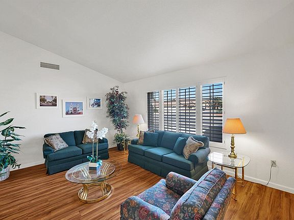 5th image of 13729 W Whitewood Dr