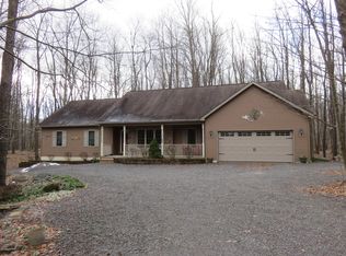 5 Cardinal Dr, Clifton Township, PA 18424