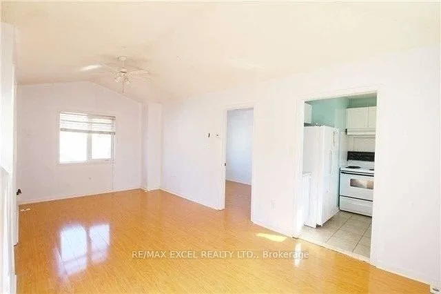 Building Photo - 79 Walkerville Rd #COACH H