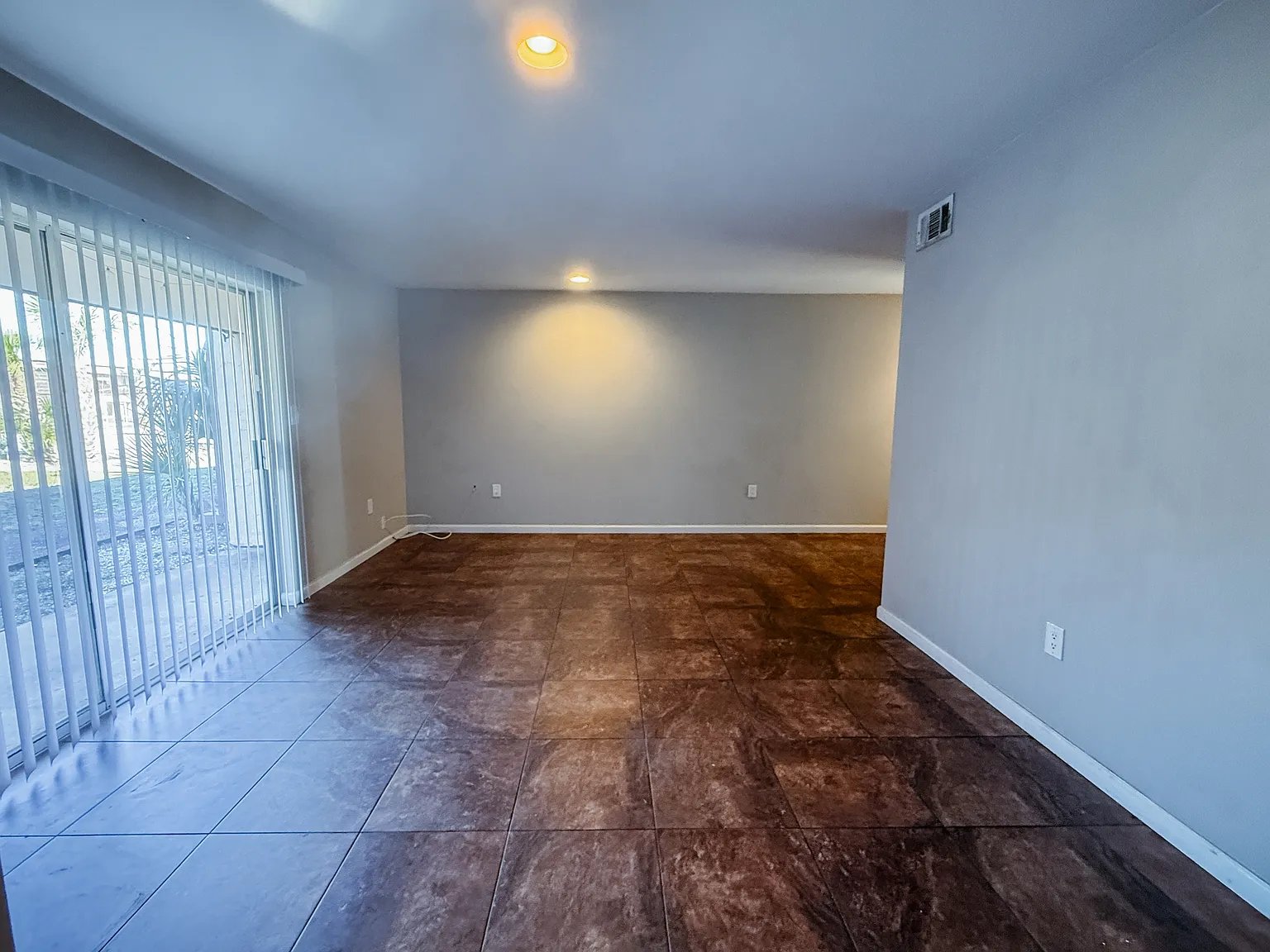 Marshall Court Unit 3 403 - 7 — Photo 4