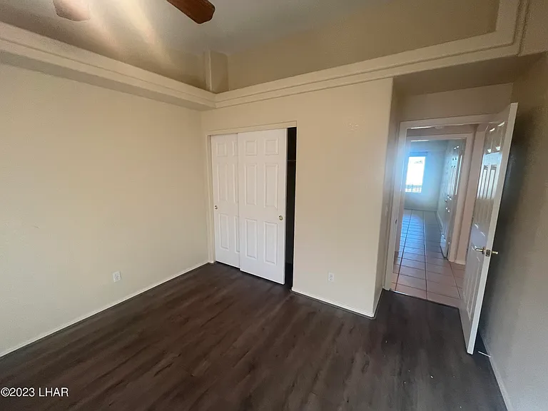1650 Park Terrace Ave — Photo 15
