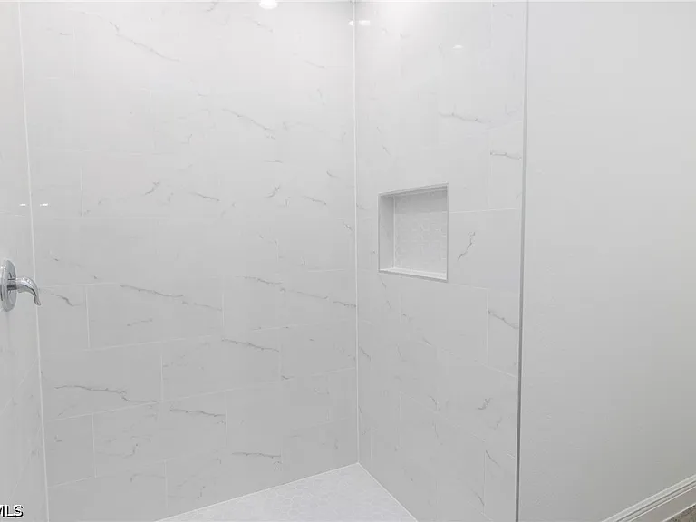 8009 Cod Ct — Photo 19