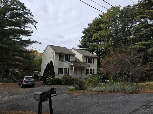 (undisclosed Address), Belchertown, MA 01007