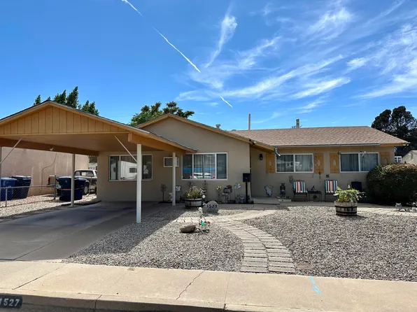 1527 Altez St NE, Albuquerque, NM 87112