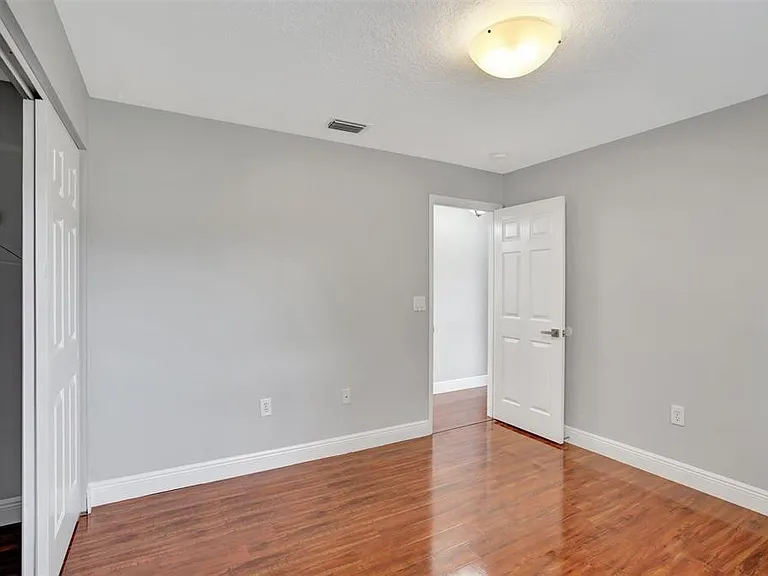 2355 NW 138th Dr — Photo 24