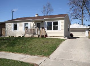 365 March Dr, Adrian, MI 49221