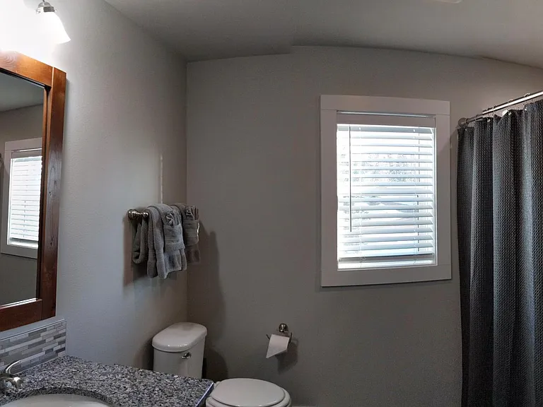 447 Gcr #A — Photo 6