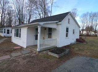 83 Main St APT 4, Exeter, NH 03833