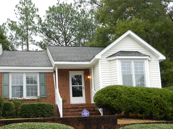 3 N Lake Pointe Dr, Columbia, SC 29229