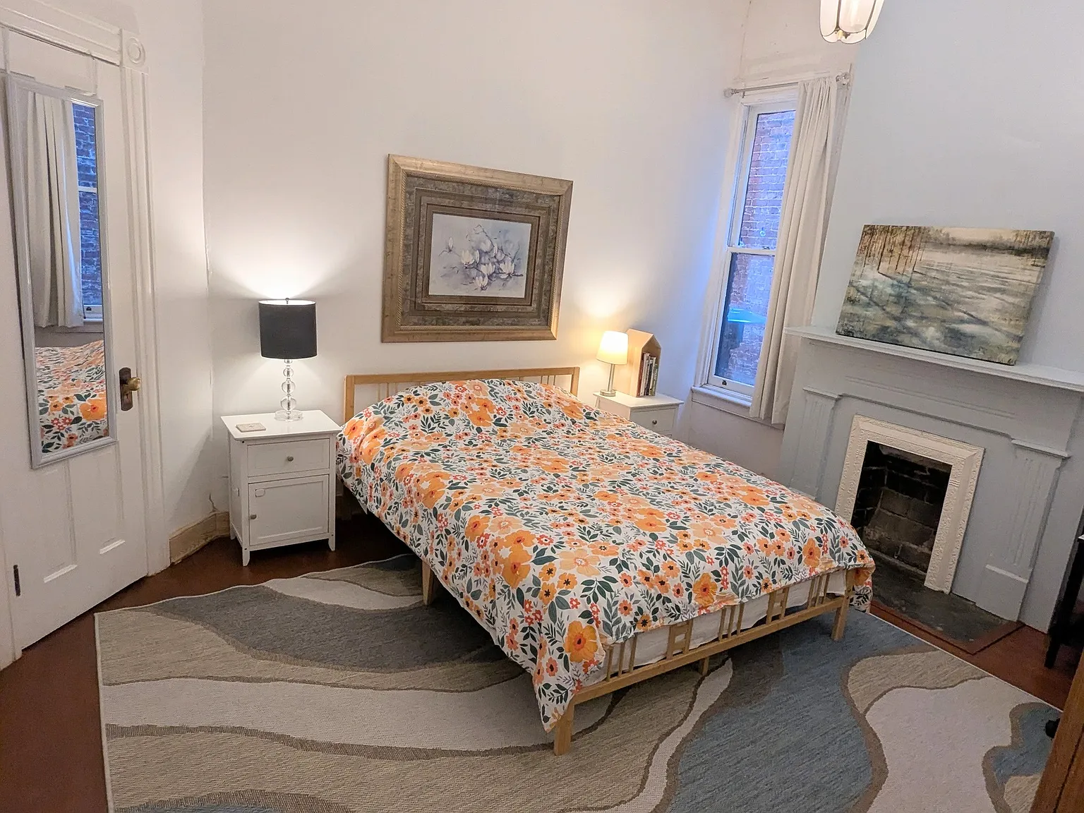 2 bed, 1100 sqft, $3,050 — Photo 3