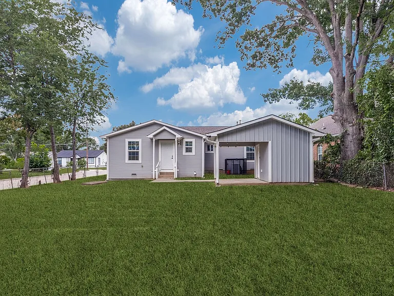 6502 Howard Ave — Photo 5