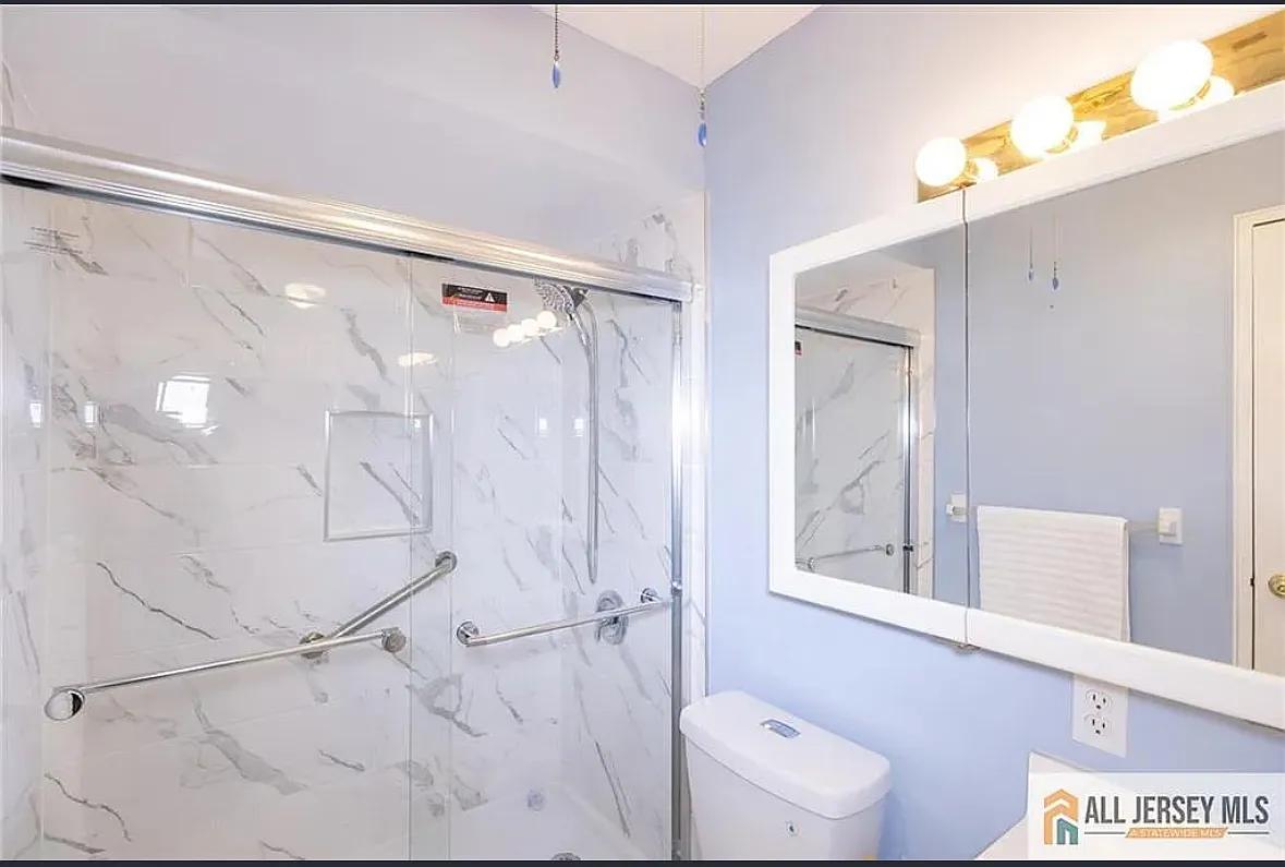 1 bed, 602 sqft, $2,200 — Photo 4