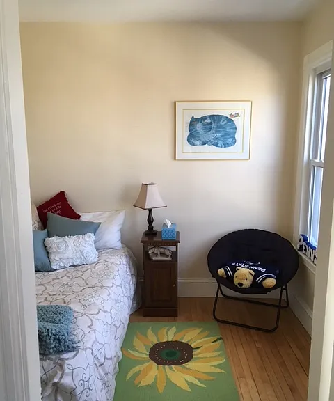 Study serving as a guest room