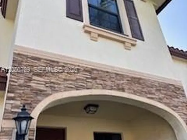 162 SE 33rd Ter, Homestead, FL 33033