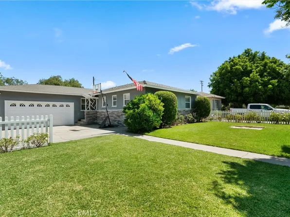 2323 Larchmont Ave, Santa Ana, CA 92706