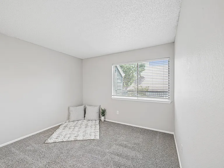 Colinas Pointe — Photo 30