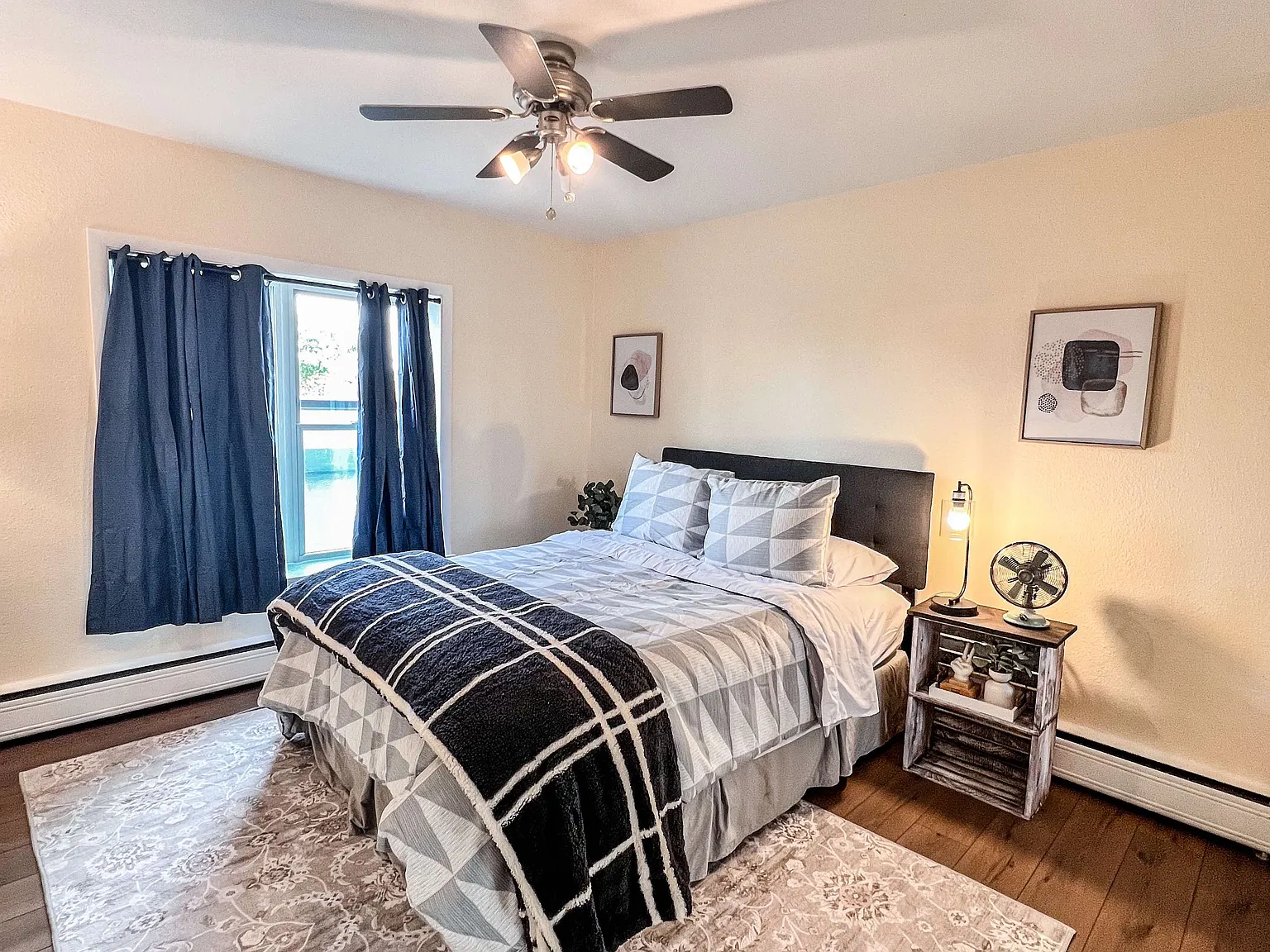 1 bed, 600 sqft, $1,600 — Photo 2