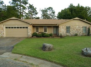 12 Havenwood Ln, Maumelle, AR 72113