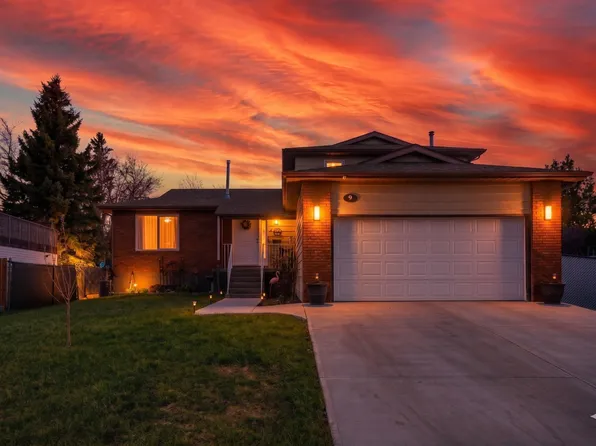 9 Prospect Pl, Sturgeon County, AB T8R 1N7