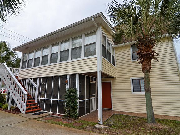 3rd image of 213 S San Souci St