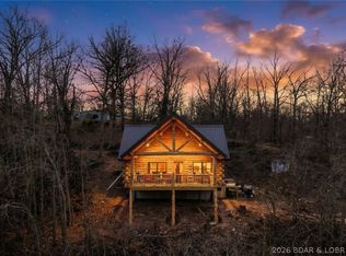 2809 Pine Cove Rd, Edwards, MO 65326