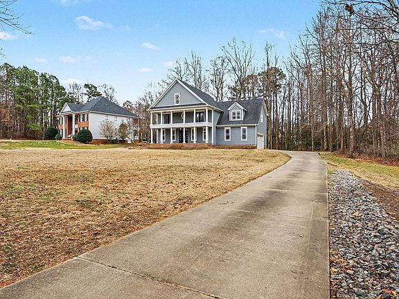 2nd image of 4812 Trotter Dr