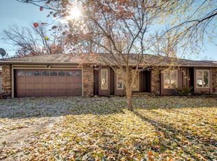 2902 E Linwood St, Springfield, MO 65804