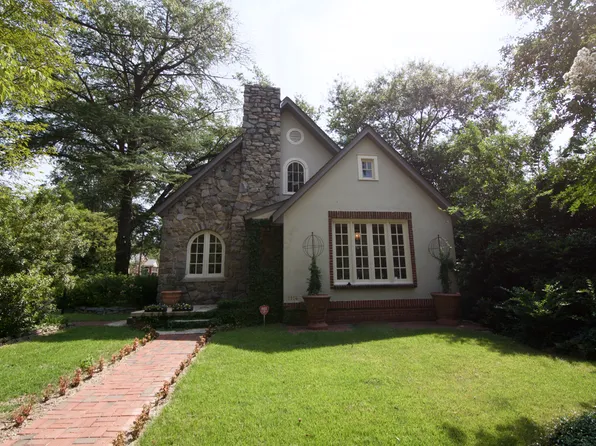 1114 Fairview Dr, Columbia, SC 29205