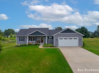 9120 Wabasis Pointe Dr NE, Greenville, MI 48838
