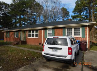 4240 Taylor Rd #B, Chesapeake, VA 23321