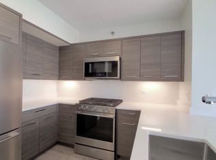 306 N Canal St, Chicago, IL 60606