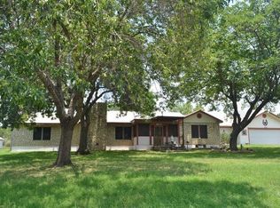 206 Bluebonnet St, Burnet, TX 78611