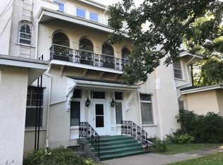 500 Oakhurst Dr APT 9, Clinton, IA 52732