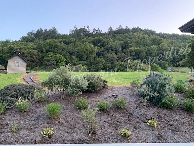 4626 Bennett View Dr — Photo 12
