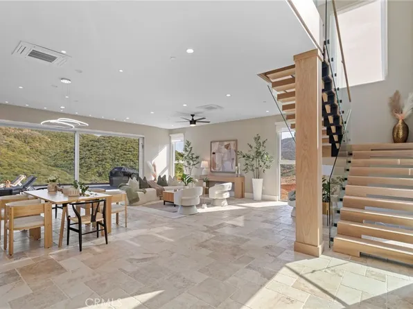 27937 Whisper Ln, Temecula, CA 92590