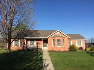 233 Saint Sabre Dr, Swansea, IL
