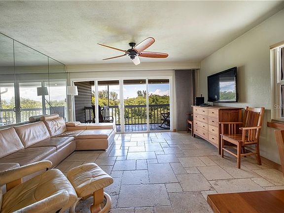 4th image of 1375 Pinellas Bayway S APT 42
