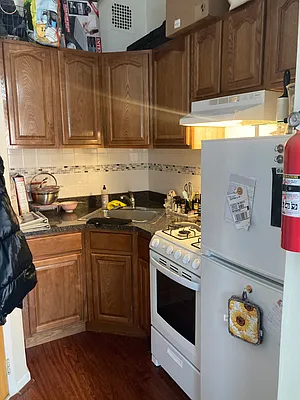 Rented by Nooklyn NYC LLC | media 1